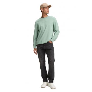 Blugi regular fit cu talie medie