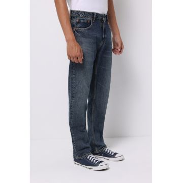 Blugi regular fit cu talie medie
