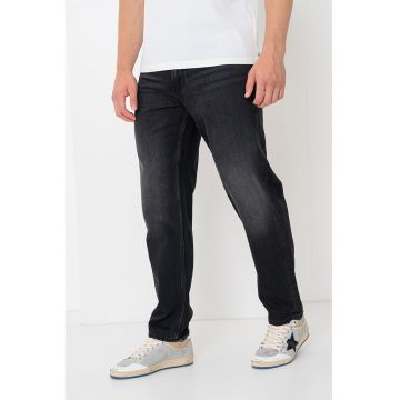 Blugi relaxed fit cu aspect decolorat
