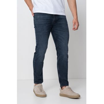 Blugi uni slim fit
