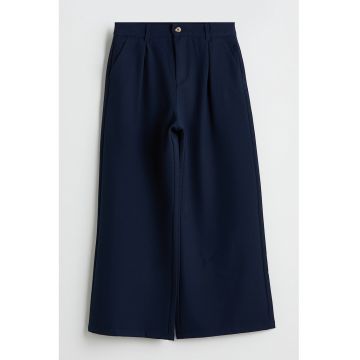 Pantaloni cu croiala ampla si talie inalta