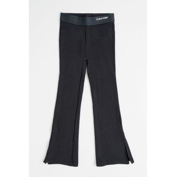 Pantaloni evazati cu logo