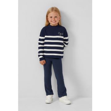 Pantaloni evazati cu talie elastica