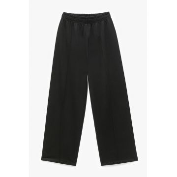 Pantaloni evazati cu talie elastica