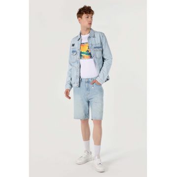 Pantaloni scurti lejeri din denim