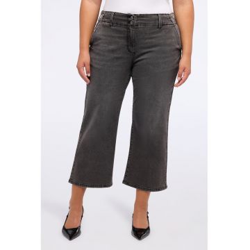 Blugi capri cu croiala kick-flared