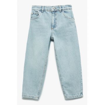 Blugi conici cu talie elastica