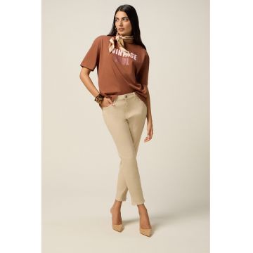 Blugi crop cu talie medie