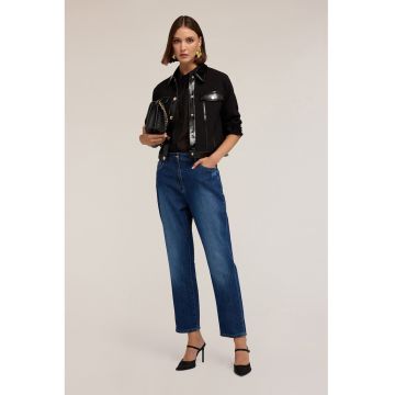 Blugi crop cu talie medie