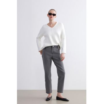 Blugi drepti cu talie elastica