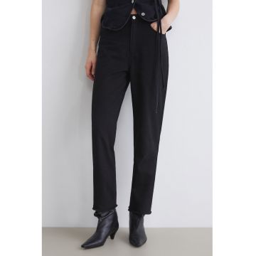 Blugi regular fit cu talie medie