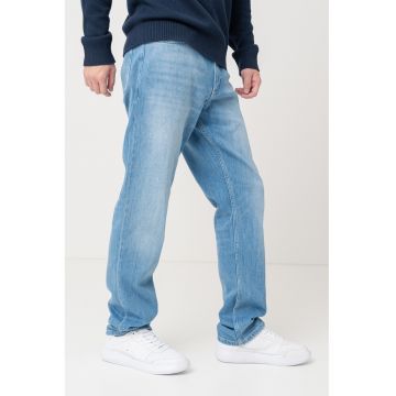 Blugi relaxed fit cu buzunare