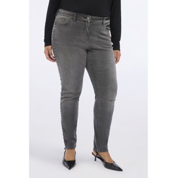 Blugi skinny cu nituri laterale