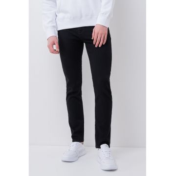 Blugi slim fit cu model uni