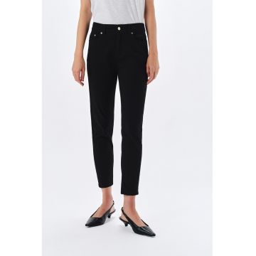 Pantaloni crop skinny