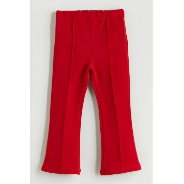 Pantaloni evazati cu talie inalta