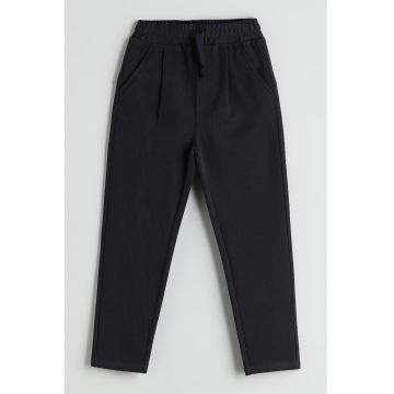 Pantaloni jogger cu talie elastica