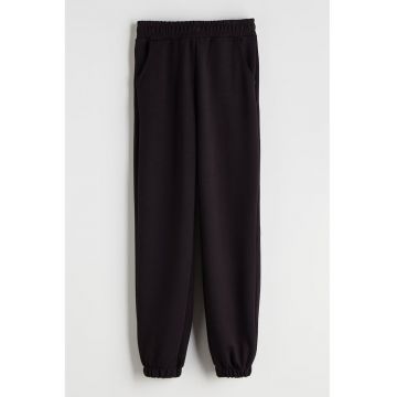 Pantaloni uni lejeri de trening