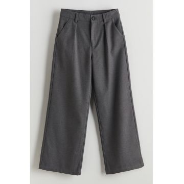Pantalonici conici cu model uni