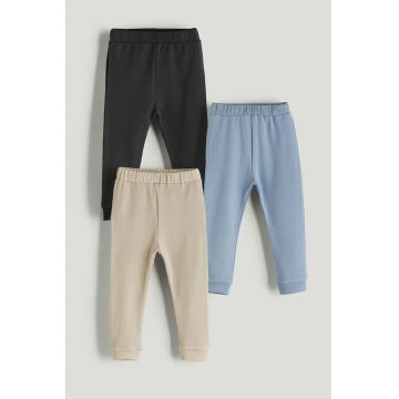 Set de pantaloni de trening cu model uni - 3 perechi