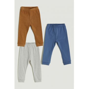 Set de pantaloni de trening cu model uni - 3 perechi