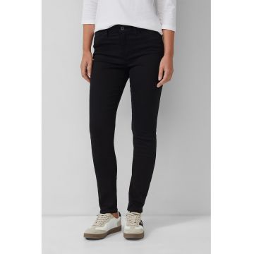 Blugi slim fit cu talie medie