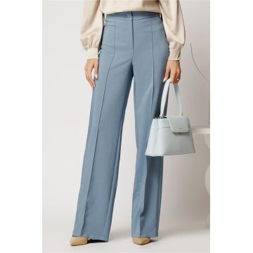 Pantaloni bleu din stofa evazati cu dunga