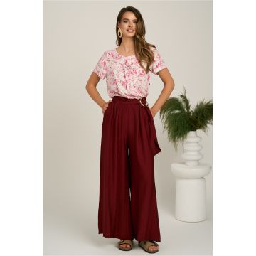 Pantaloni bordo din viscoza evazati cu catarama in talie
