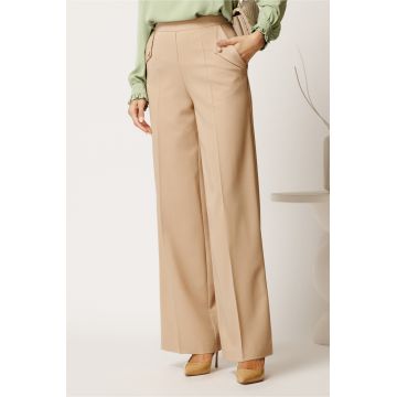 Pantaloni DY Fashion bej lejeri cu buzunare si nasturi decorativi