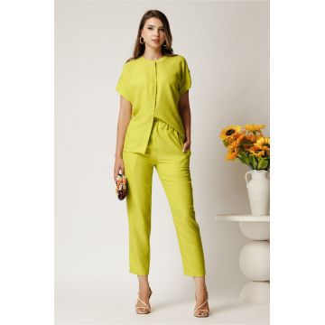 Pantaloni DY Fashion verde lime din material vaporos cu elastic in talie si buzunare