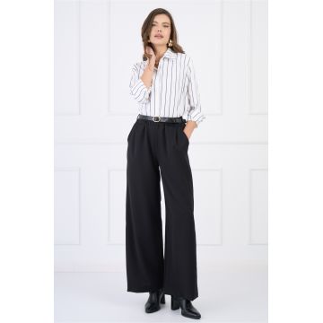 Pantaloni smart casual din stofa negri cu strasuri si curea in talie Pantaloni smart casual din stofa negri cu strasuri si curea in talie
