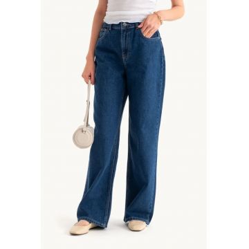 Blugi denim cu talie inalta