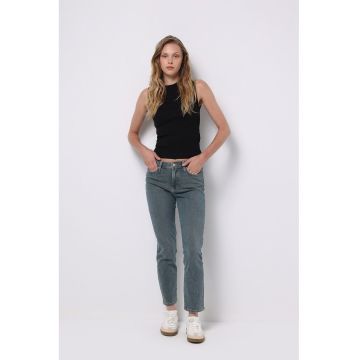Blugi slim fit