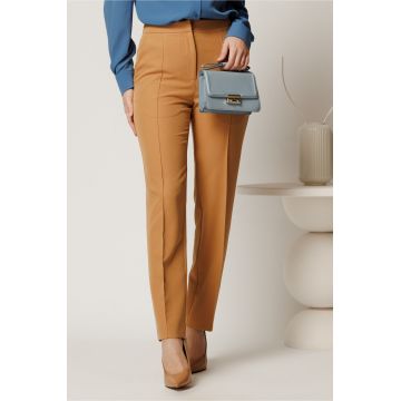 Pantalon DY Fashion maro deschis conici din stofa
