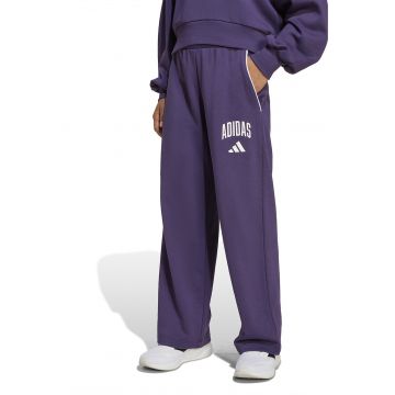 Pantaloni de trening cu croiala dreapta si buzunare laterale
