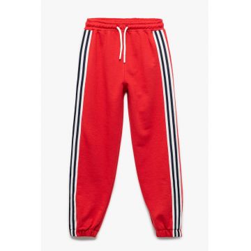 Pantaloni de trening cu snur si detalii contrastante