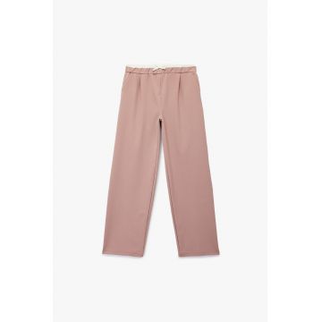 Pantaloni drepti cu buzunare