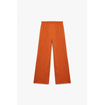 Pantaloni uni cu talie medie