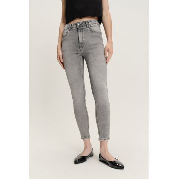 Blugi crop din denim Blugi crop din denim