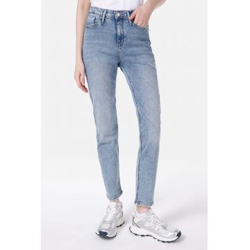 Blugi regular fit cu talie medie Blugi regular fit cu talie medie