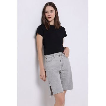 Blugi scurti cu talie inalta - Gri deschis