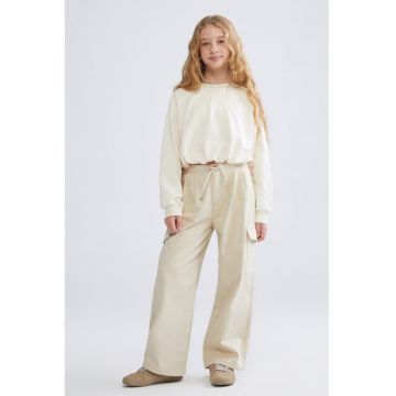 Pantaloni cu croiala ampla si snur de ajustare in talie - Crem