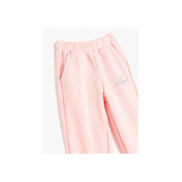Pantaloni de trening cu doua buzunare oblice - Roz