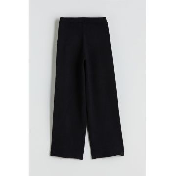 Pantaloni uni cu croiala ampla - Negru