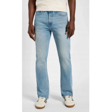 Blugi barbatesti  LEON - bumbac/elastan - albastru deschis