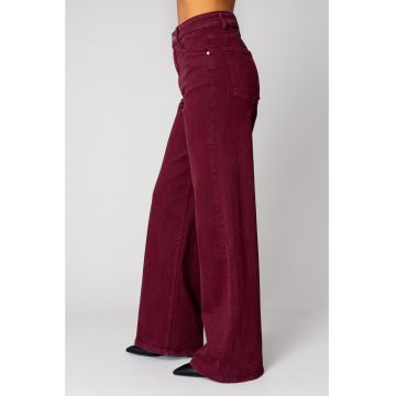 Blugi elastici largi din denim Burgundy 18610 - Visiniu