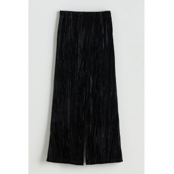 Pantaloni de catifea cu croiala ampla - Negru