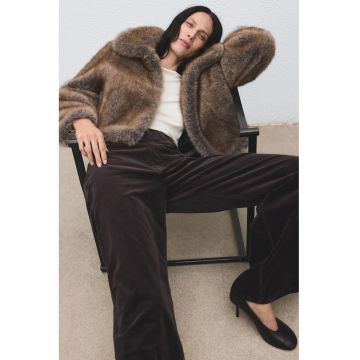 Blugi evazati cu aspect de catifea - Maro inchis