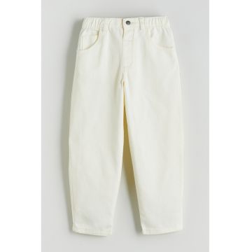 Blugi relaxed fit cu talie elastica - Alb fildes