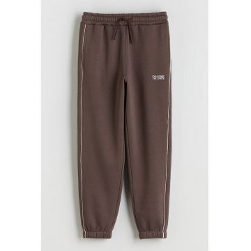Pantaloni de trening regular fit cu snur - Maro inchis